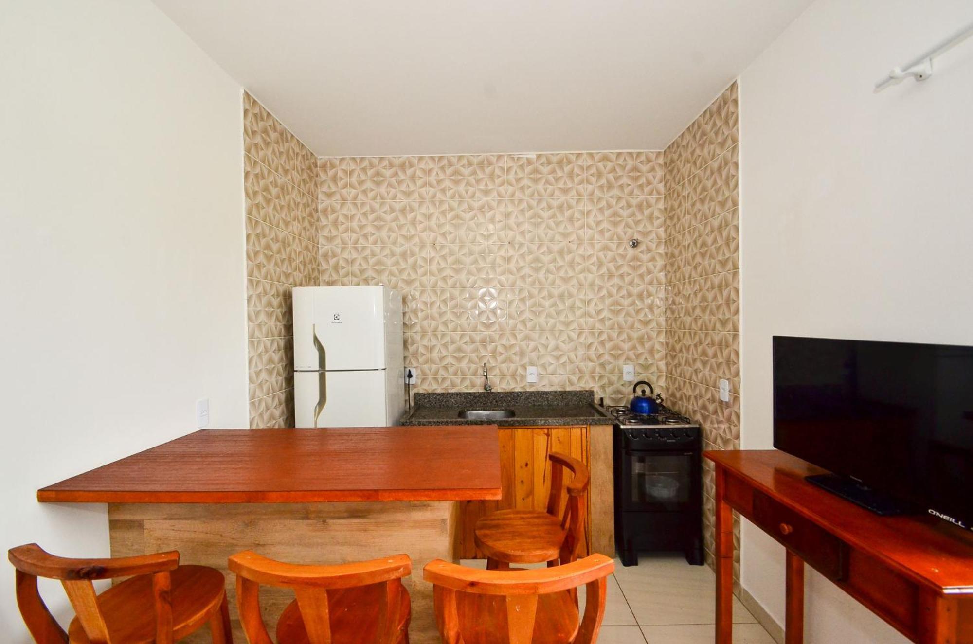 Sobrado Bem Iluminado, 5 Hóspedes, 15 Minutos Da Praia N1430 * Florianópolis